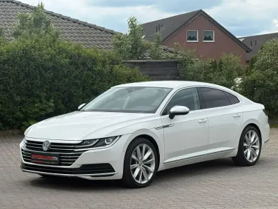 Gebraucht VW Arteon Elegance 150 PS (110 kW) 2017 Weiß Kleinwagen
