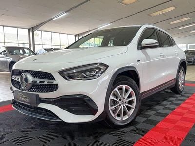 Usata Mercedes GLA250 AMG line 162 CV (119 kW) 2021 Bianco SUV