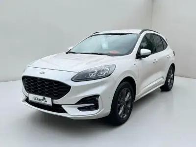 Usado Ford Kuga ST-Line X 190 HP (139 kW) 2020 Branco SUV