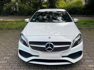 Gebraucht Mercedes A180 AMG 122 PS (89 kW) 2018 Limousine