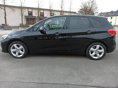 Gebraucht BMW 225 Sport Line 136 PS (100 kW) 2019 Schwarz Limousine