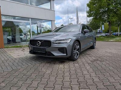 Gebraucht Volvo V60 R-Design 341 PS (250 kW) 2020 Osmium grey metallic Kombi