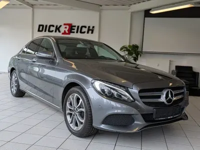 Gebraucht Mercedes C180 Avantgarde 156 PS (114 kW) 2017 Selenitgrau  metalliclack Limousine