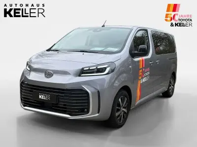 Gebraucht Toyota Proace Verso 177 PS (130 kW) 2025 Silber Kombi