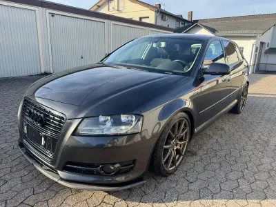 Gebraucht Audi A3 Sportback Ambition 125 PS (91 kW) 2010 Grau Kleinwagen