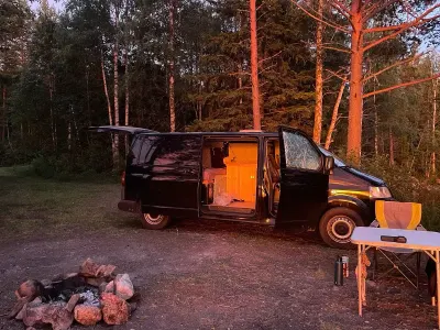 Używany VW Transporter 131 KM (96 kW) 2008 Czarny Van