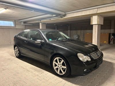 gebraucht Mercedes C200 Kompressor Automatik, im sehr guten Zustand