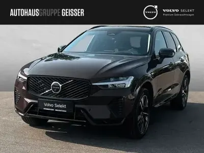 Gebraucht Volvo XC60 Plus 250 PS (183 kW) 2025 Mulberry red SUV