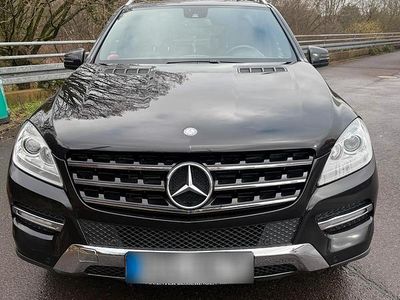 Gebraucht Mercedes ML350 AMG 258 PS (189 kW) 2012 Schwarz SUV