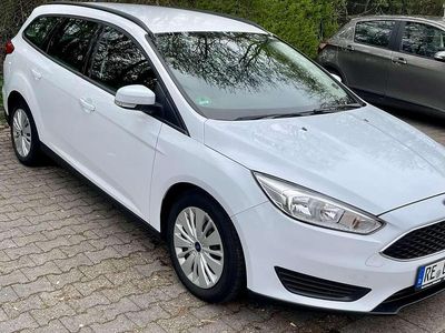 Gebraucht Ford Focus Trend 101 PS (74 kW) 2017 Kombi