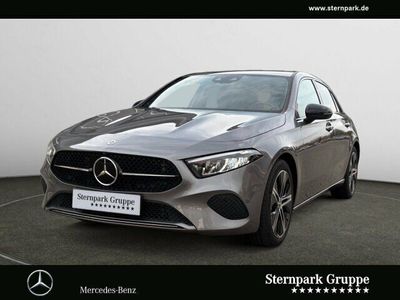 Gebraucht Mercedes A220 Progressive 190 PS (139 kW) 2023 lack mountaingrau Limousine
