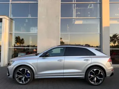 Gebraucht Audi RS Q8 Sport 600 PS (441 kW) 2022 Silber SUV