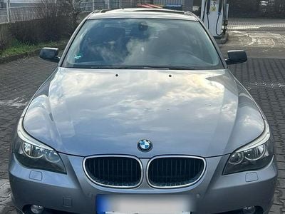 Gebraucht BMW 525 192 PS (141 kW) 2004 Silber Limousine