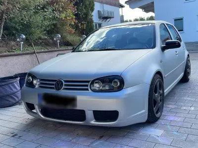 Gebraucht VW Golf IV R 150 PS (110 kW) 1998 Silber Kleinwagen