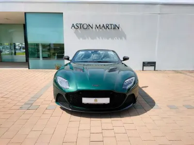 Gebraucht Aston Martin DBS 725 PS (533 kW) 2023 Grün Cabrio