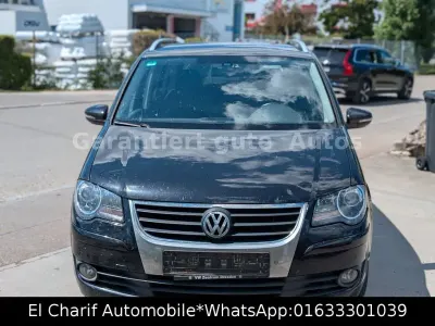 Gebraucht VW Touran Freestyle 140 PS (102 kW) 2010 Schwarz Van / Kleinbus