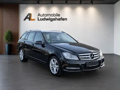 Gebraucht Mercedes C250 204 PS (150 kW) 2012 Schwarz Limousine