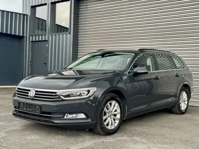 Gebraucht VW Passat Comfortline 150 PS (110 kW) 2019 Grau Kombi