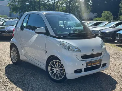 Gebraucht Smart ForTwo Coupé 71 PS (52 kW) 2011 Weiß Coupé