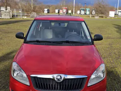 Gebraucht Skoda Fabia Active 69 PS (50 kW) 2014 Rot Kombi