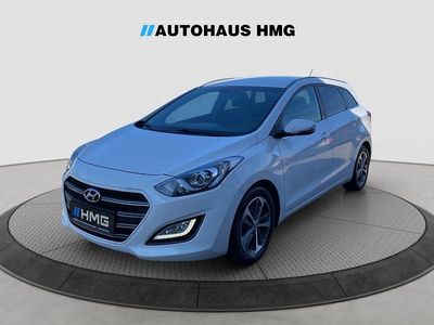 Gebraucht Hyundai i30 Passion 110 PS (80 kW) 2016 Weiß Kombi