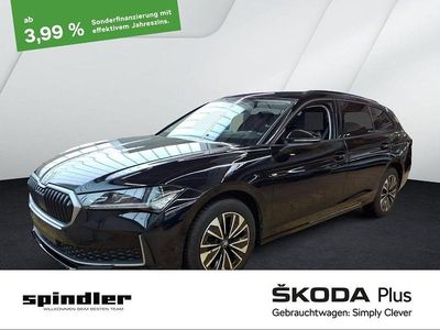 Gebraucht Skoda Superb Selection 150 PS (110 kW) 2025 Ebony schwarz metallic Kombi