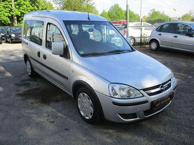 Usata Opel Combo Edition 75 CV (55 kW) 2006 Argento Monovolume