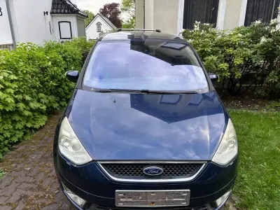 Gebraucht Ford Galaxy Ghia 140 PS (102 kW) 2008 Blau Van / Kleinbus