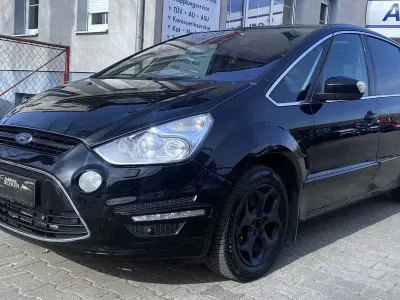 Gebraucht Ford S-MAX Titanium 163 PS (119 kW) 2010 Schwarz Van / Kleinbus