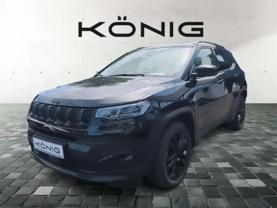 Gebraucht Jeep Compass Night Eagle 131 PS (96 kW) 2023 Solid black SUV