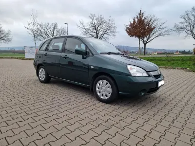 Gebraucht Suzuki Liana 103 PS (75 kW) 2001 Grün Limousine