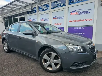 Gebraucht Chevrolet Cruze LT 163 PS (119 kW) 2011 Grau Limousine