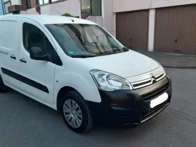 Gebraucht Citroën Berlingo 99 PS (72 kW) 2016 Weiß Van / Kleinbus
