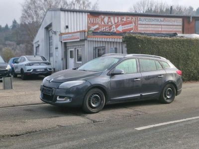 Schwarz Gebraucht 2012 Renault Mégane GT Line GT-Line Limousine | 3.490 €