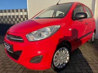 Gebraucht Hyundai i10 Style 69 PS (50 kW) 2012 Rot Kleinwagen