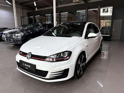 Gebraucht VW Golf VII GTI 220 PS (161 kW) 2017 Pure white Limousine