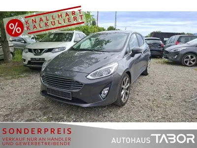 Gebraucht Ford Fiesta Titanium 101 PS (74 kW) 2017 Magnetic Kleinwagen