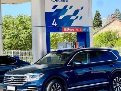 Blau Gebraucht 2018 VW Touareg SUV | 35.990 € (Guter Preis)