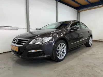 Gebraucht VW Passat 160 PS (117 kW) 2010 Schwarz Limousine