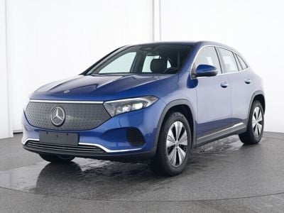 Mercedes EQA250+
