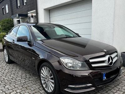 Gebraucht Mercedes C250 204 PS (150 kW) 2011 Coupé