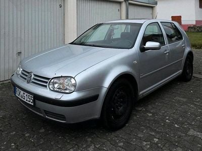 VW Golf