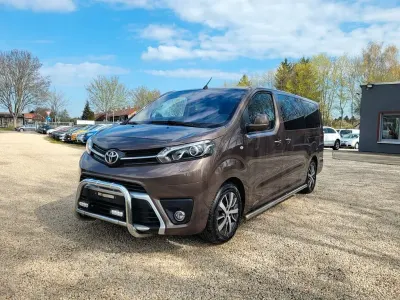 Usata Toyota Proace Verso Executive 177 CV (130 kW) 2018 Marrone Station wagon