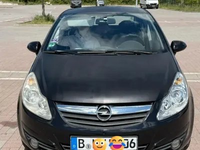 Gebraucht Opel Corsa 101 PS (74 kW) 2010 Schwarz Kleinwagen