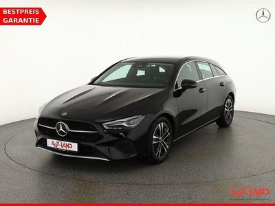 Gebraucht Mercedes CLA180 Shooting Brake 136 PS (100 kW) 2023 Schwarz Kombi