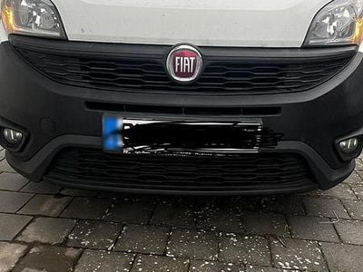 Usata Fiat Doblò 95 CV (69 kW) 2019 Bianco Monovolume
