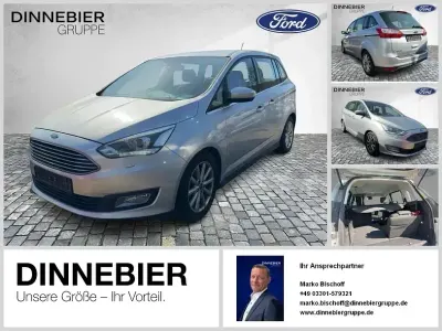 Używany Ford Grand C-Max Titanium 150 KM (110 kW) 2018 Srebrny Minivan