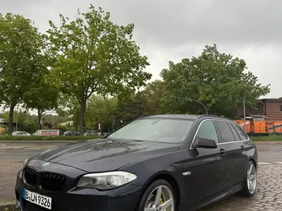 Gebraucht BMW 520 M Sport 184 PS (135 kW) 2012 Blau Kombi