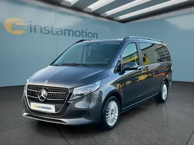 Gebraucht Mercedes V220 163 PS (119 kW) 2025 Grau Van / Kleinbus