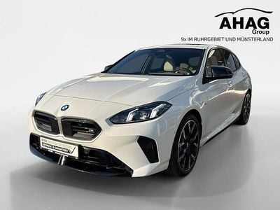 Gebraucht BMW M135 Performance 300 PS (220 kW) 2025 Weiß Kleinwagen